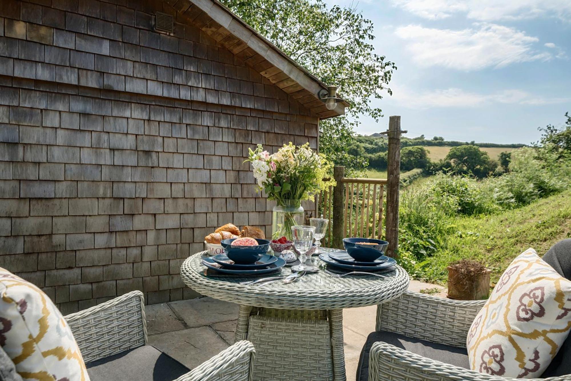 The Treehouse At Salcombe Farm Villa Exteriör bild