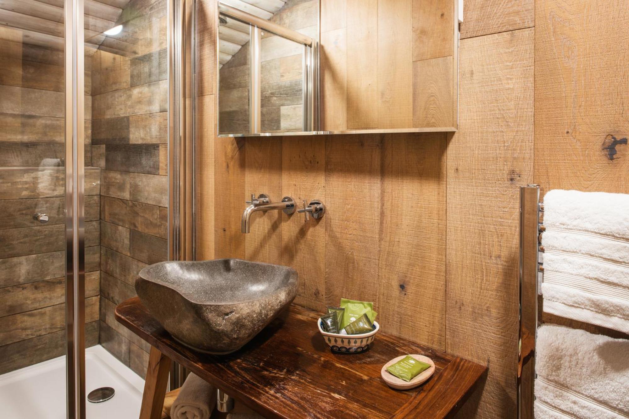 The Treehouse At Salcombe Farm Villa Exteriör bild